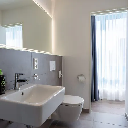 Limehome Friesenplatz Aparthotel Köln