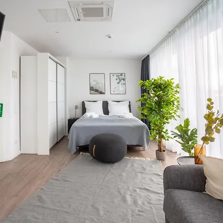 Aparthotel Limehome Friesenplatz