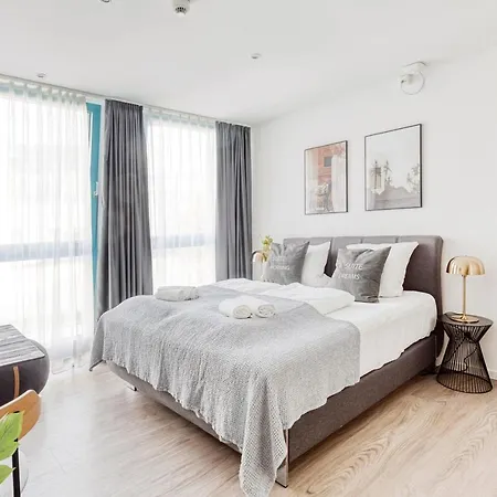 Aparthotel Limehome Friesenplatz Köln
