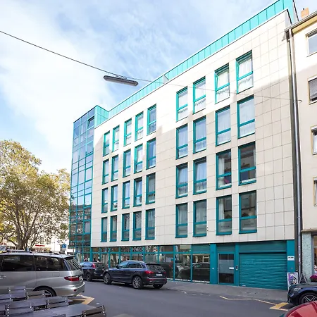 Limehome Friesenplatz - Digital Access Apart-hotel
