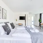 Limehome Friesenplatz - Digital Access شقة فندقية كولونيا
