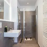 Limehome Friesenplatz - Digital Access شقة فندقية 3*