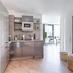 شقة فندقية Limehome Friesenplatz - Digital Access كولونيا