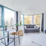 Limehome Friesenplatz - Digital Access كولونيا