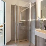 Limehome Friesenplatz - Digital Access מלון דירות