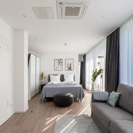 Lejlighedshotel Limehome Friesenplatz - Digital Access