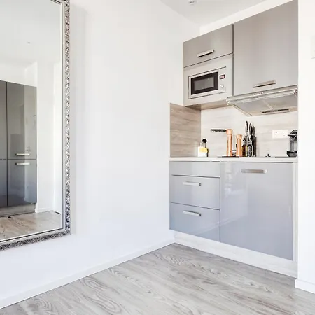 Limehome Friesenplatz - Digital Access 3* 쾰른