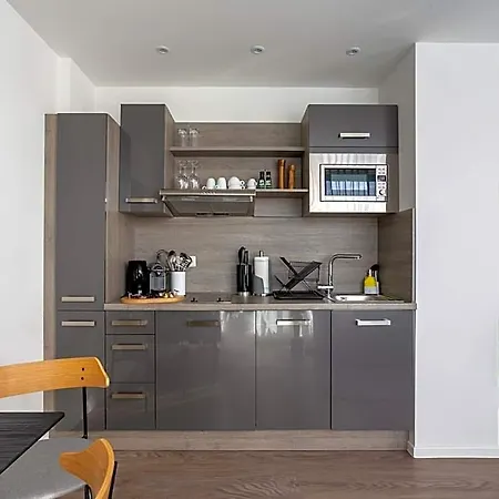 Limehome Friesenplatz - Digital Access ケルン