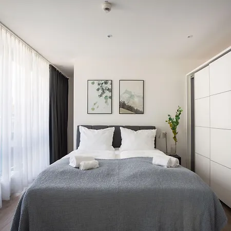 Limehome Friesenplatz - Digital Access Aparthotel 3*