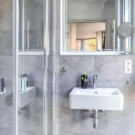 Limehome Friesenplatz - Digital Access 3*