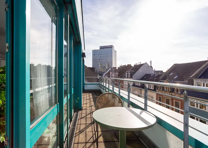 Hotel apartamentowy Limehome Friesenplatz - Digital Access 3*