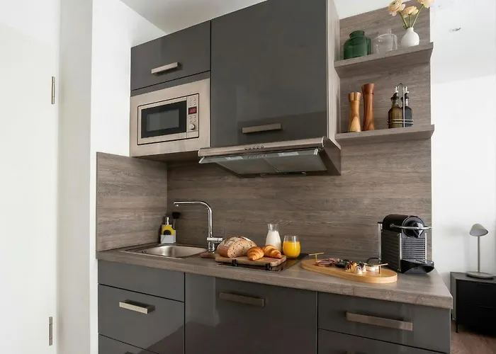 Hotel apartamentowy Limehome Friesenplatz - Digital Access