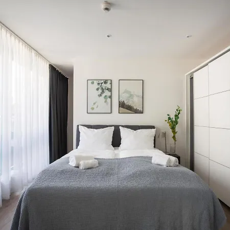 Limehome Friesenplatz - Digital Access شقة فندقية كولونيا