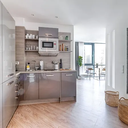 شقة فندقية Limehome Friesenplatz - Digital Access كولونيا