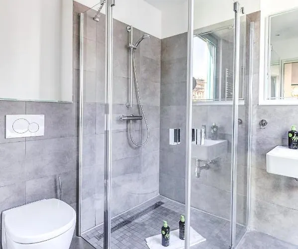 Limehome Friesenplatz - Digital Access Lägenhetshotell 3*